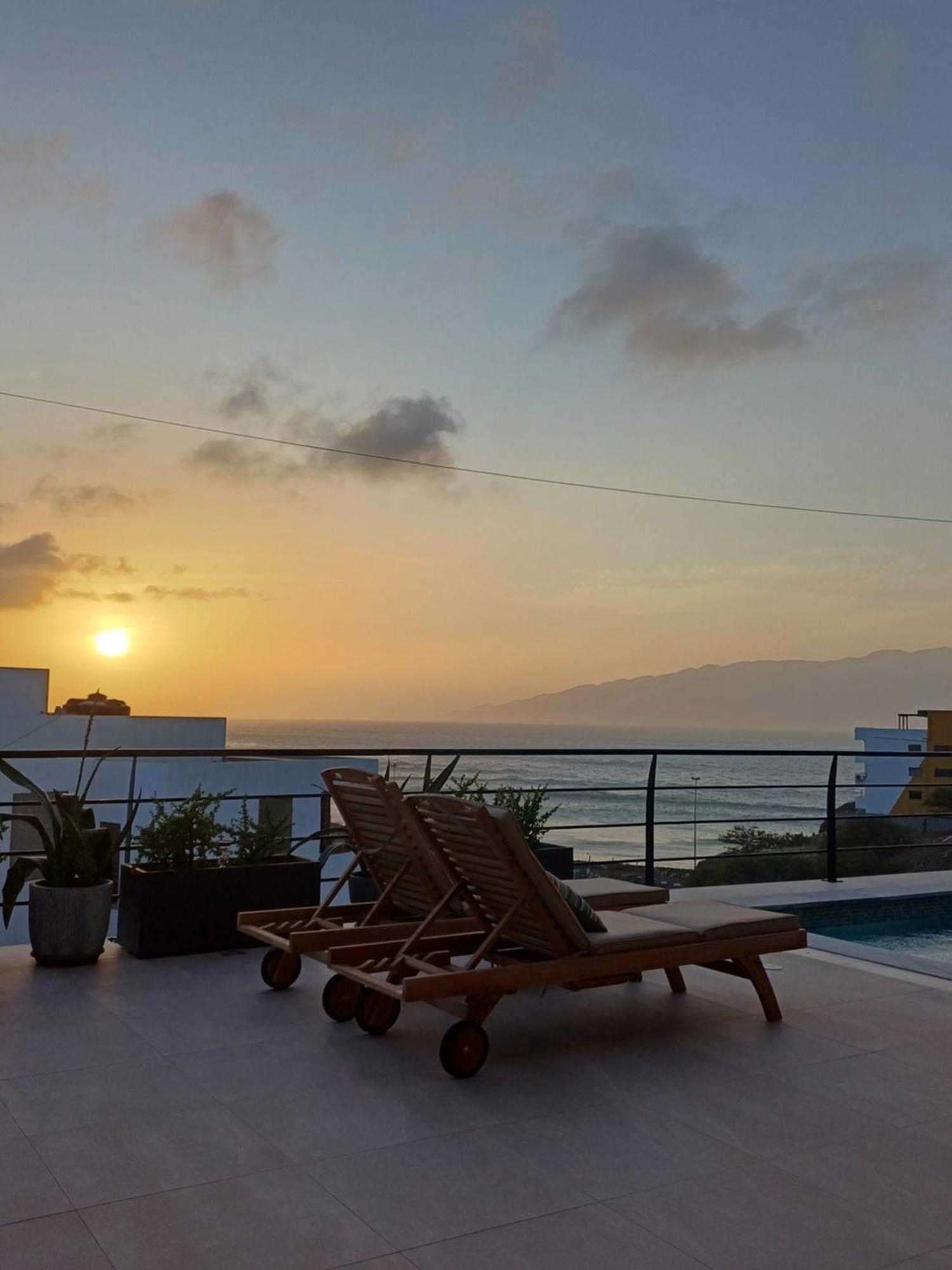 Bed and Breakfast Kasa Flor Минделу Экстерьер фото